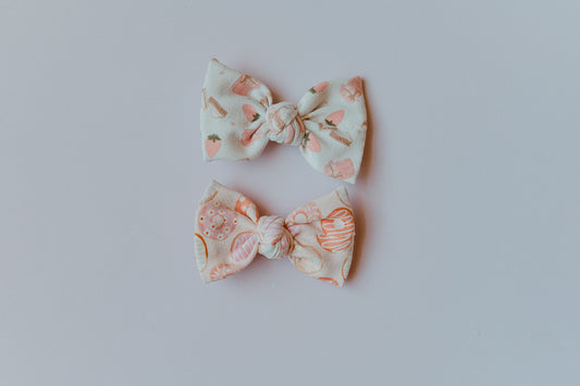 Strawberries & Donuts Mini Bows  (Nylon or Clip)