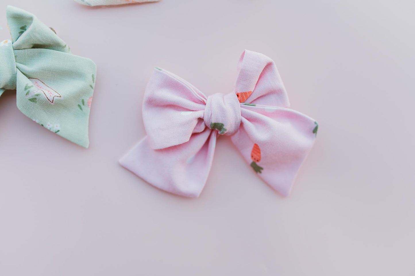 Easter Pinwheel Bows on Nylon or Clip